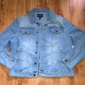 Men’s denim jacket